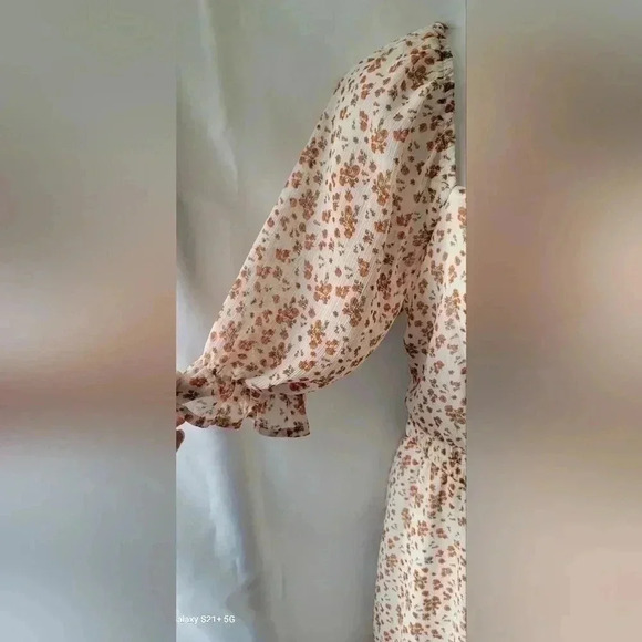 Trixxi Burnt Orange and Cream Floral Dress, size medium - Picture 3 of 11